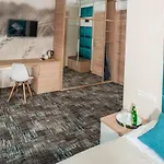Bed & Breakfast Marlena Centrum-kawa,herbata I Soki Dostepne Cala Dobe W Cenie Pokoju