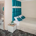 Marlena Centrum-kawa,herbata I Soki Dostepne Cala Dobe W Cenie Pokoju 4*