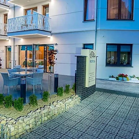 Bed & Breakfast Marlena Centrum-pokoje Klimatyzowane Ustronie Morskie