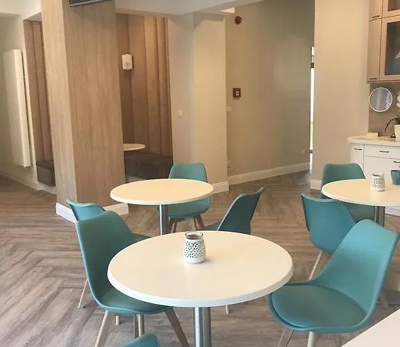 ベッド・アンド・ブレックファスト Marlena Centrum-kawa,herbata I Soki Dostepne Cala Dobe W Cenie Pokoju