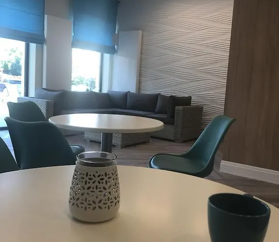 Couette-café Marlena Centrum-kawa,herbata I Soki Dostepne Cala Dobe W Cenie Pokoju